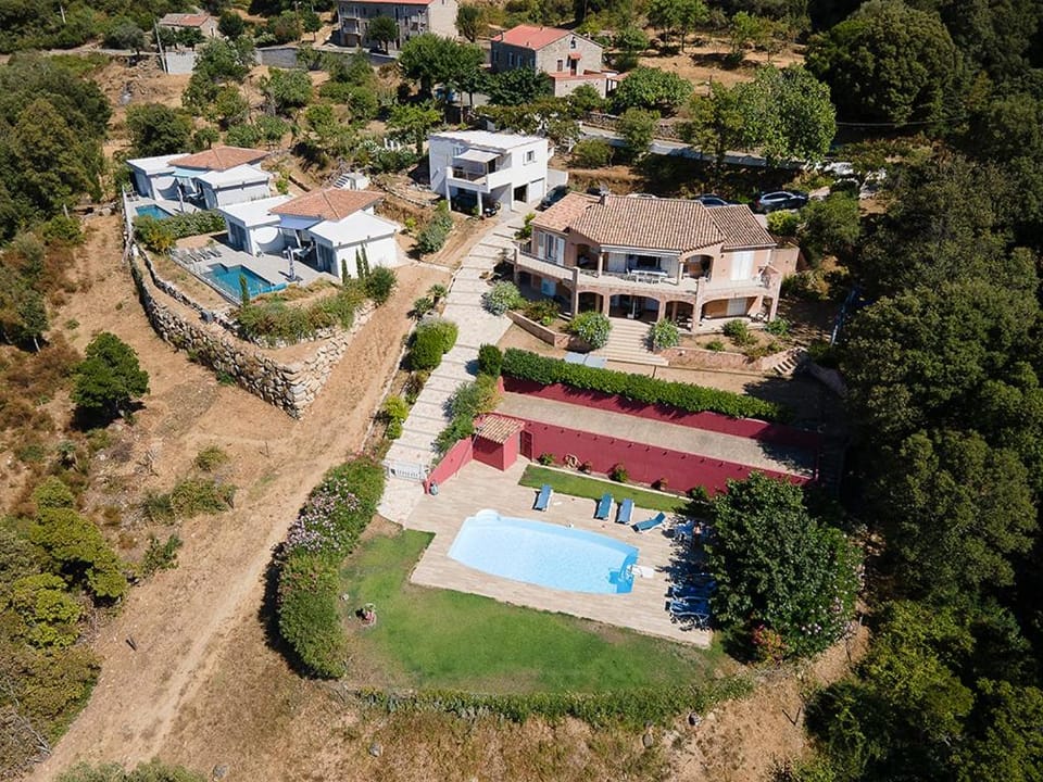 Au coeur de l'arriere Pays Rez de chaussé de Villa DOMAINE A PRESA House in Corsica