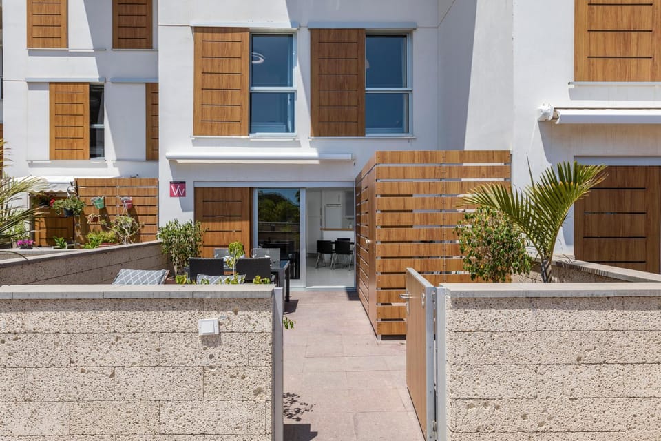 Balcony/Terrace, Lobby or reception