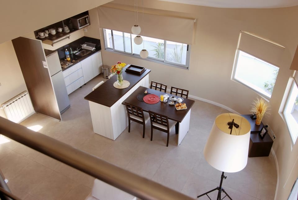 Kitchen or kitchenette, Living room