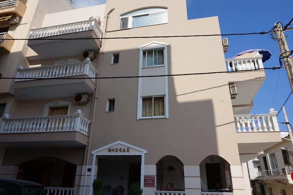 Thiseas Studios Apartment in Rethymno