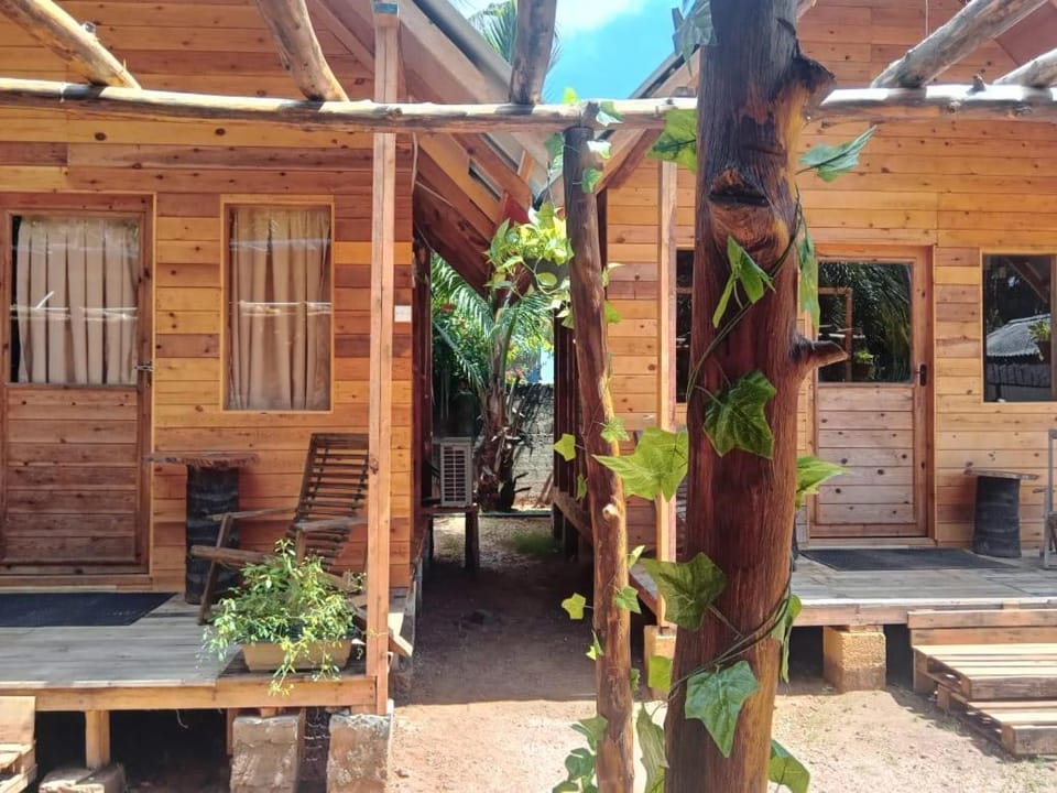 Silaa Cabana Bed and Breakfast in Sri Lanka