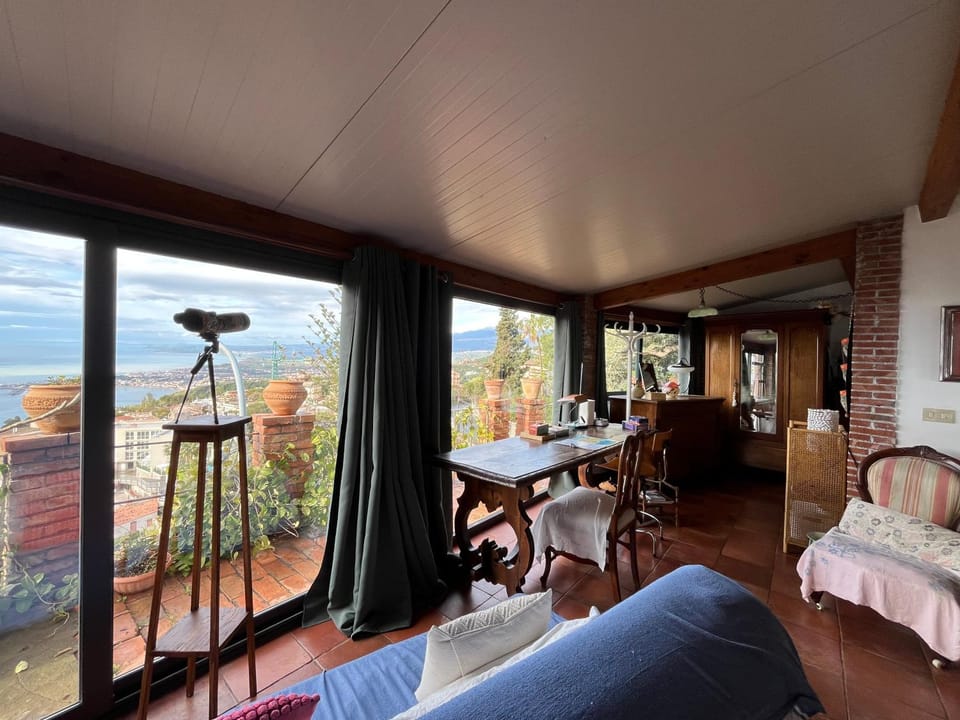 View (from property/room), Mountain view, Sea view