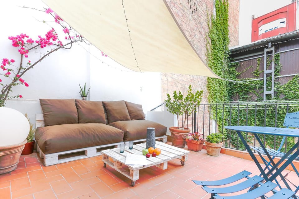 Balcony/Terrace, Garden view