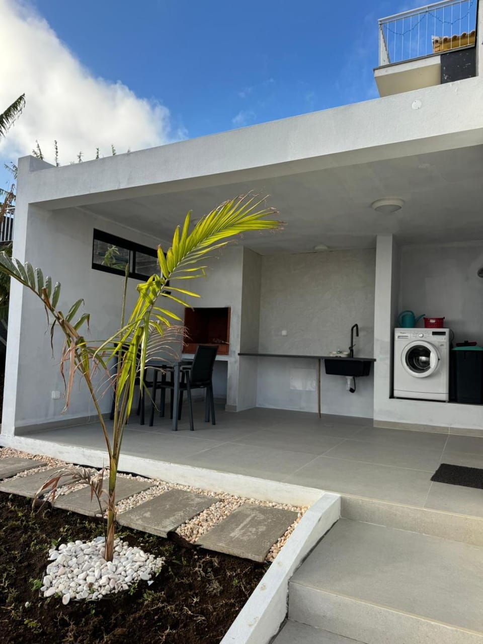 Crystal House House in Madeira District