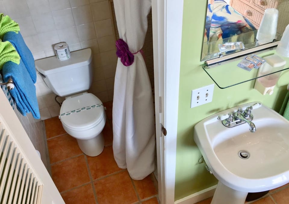 Toilet, Bathroom