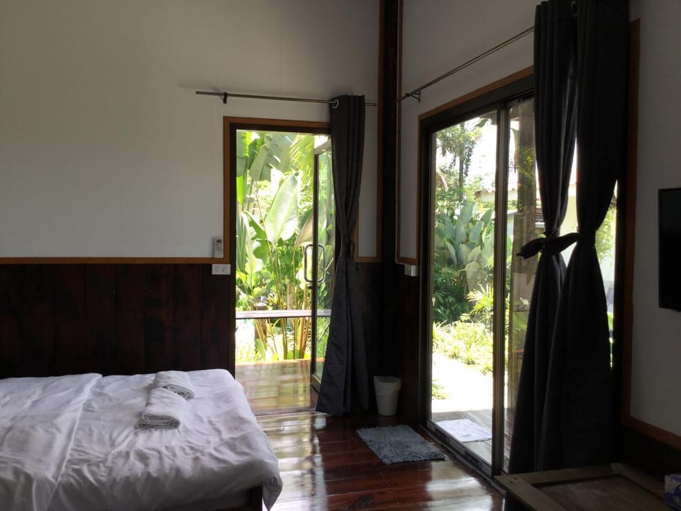 Baan Suan La Moon Bed and Breakfast in Vientiane Province, Laos