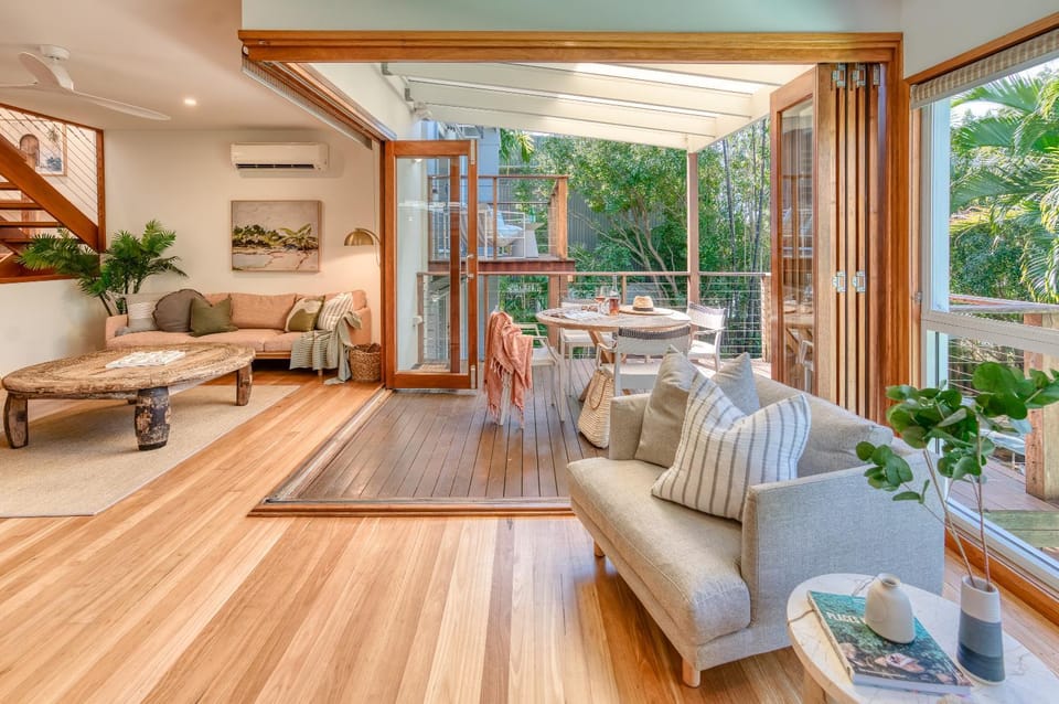 Patio, Living room, Seating area, Garden view