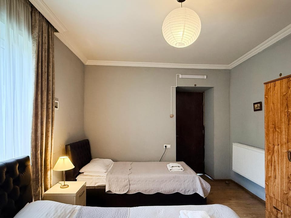 Bed, Bedroom, wardrobe