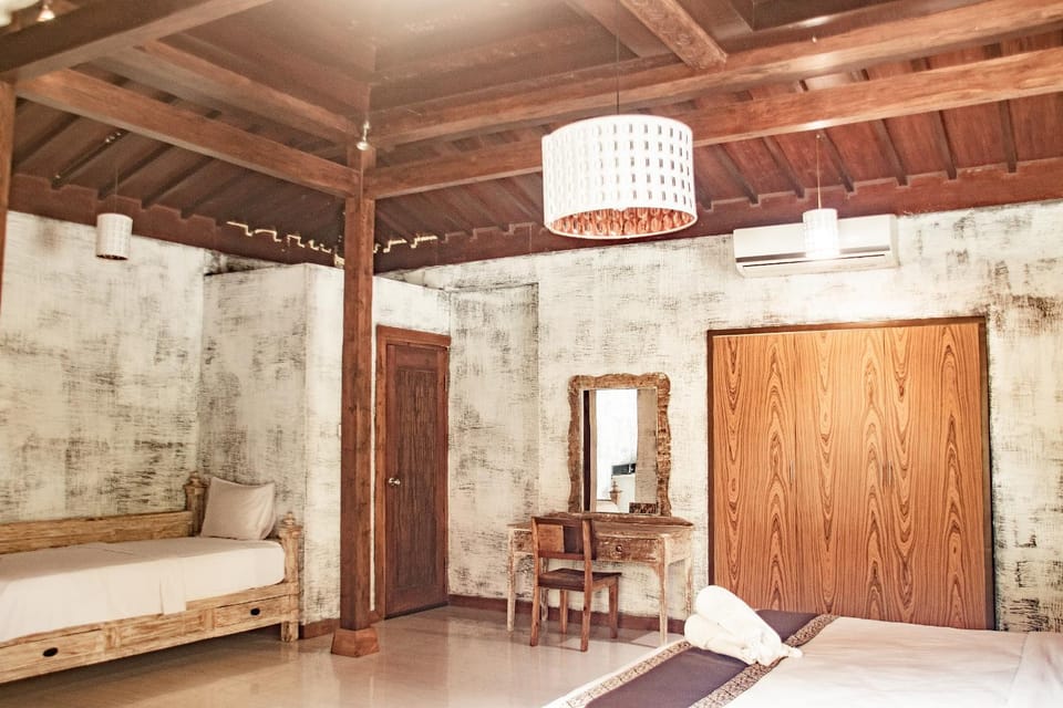 Living room, Seating area, Bedroom