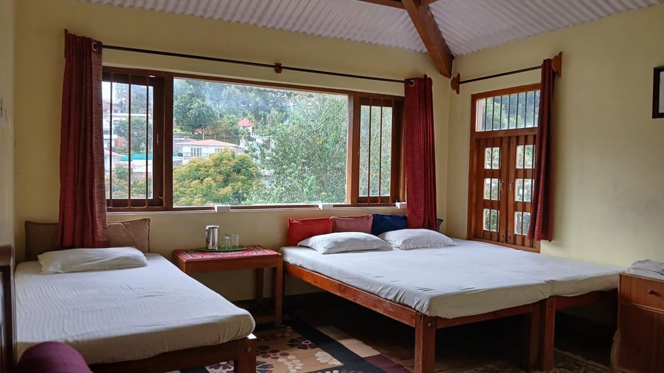 Satya Anand Pure Veg and Non Alcoholic Cottage Hotel in Tamil Nadu