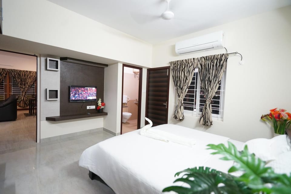 Bathroom, Bedroom