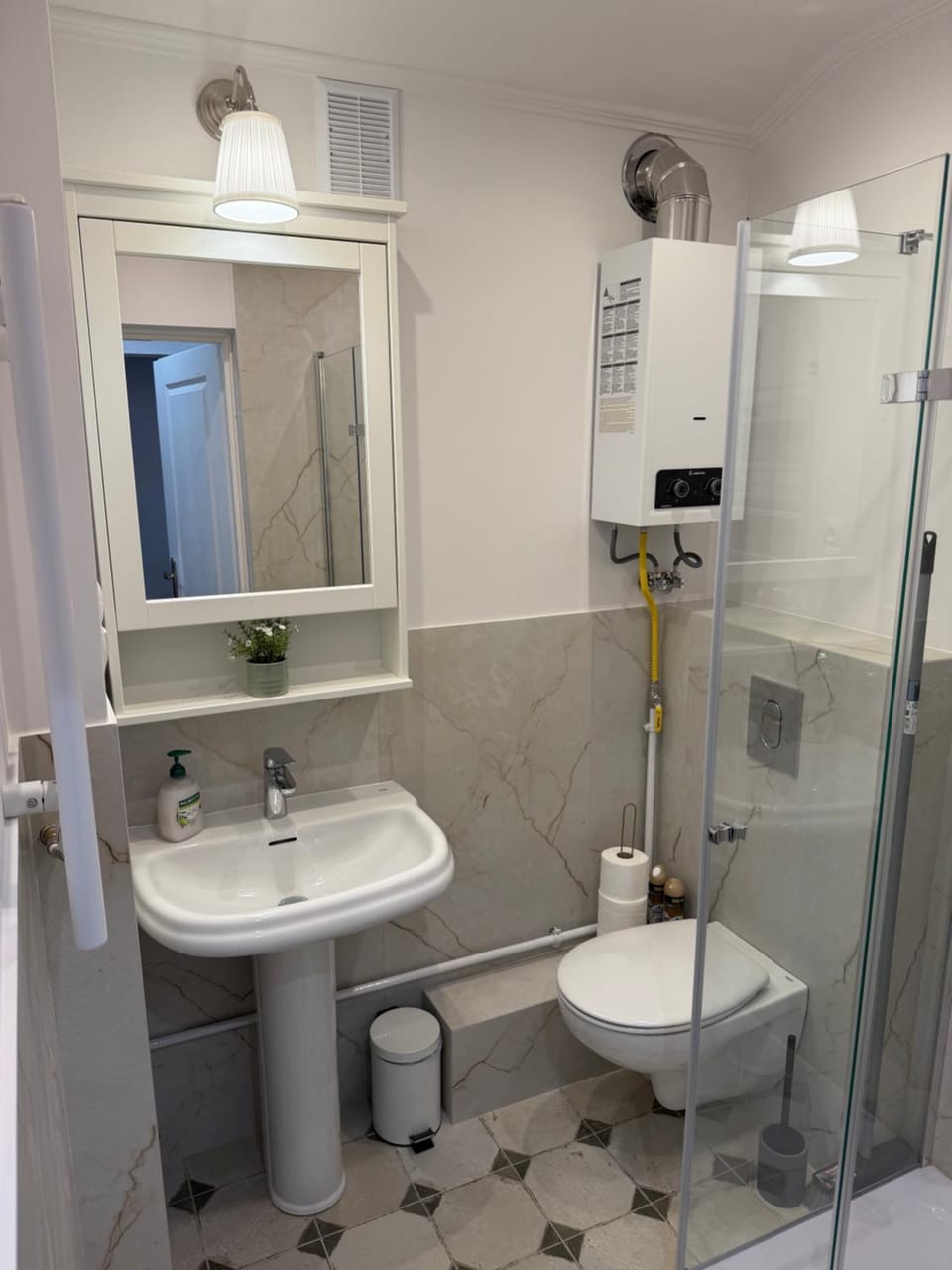 Shower, Toilet, Bathroom