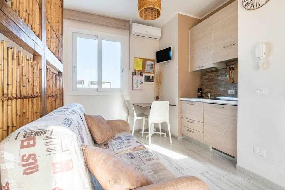 TV and multimedia, Kitchen or kitchenette