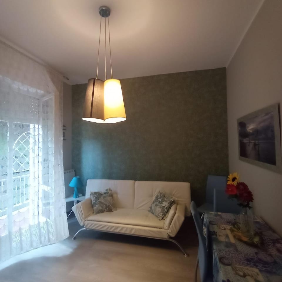 Appartamento Via Dei Glicini Apartment in Laigueglia