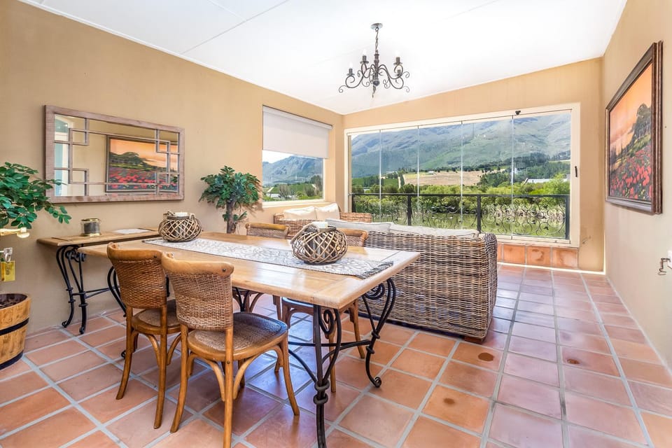 Natural landscape, View (from property/room), Seating area, Dining area
