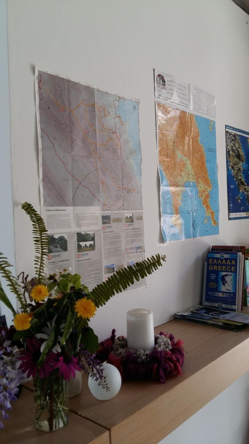 Communal lounge/ TV room