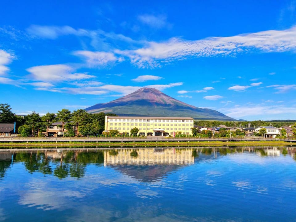 Property building, Natural landscape, Mountain view