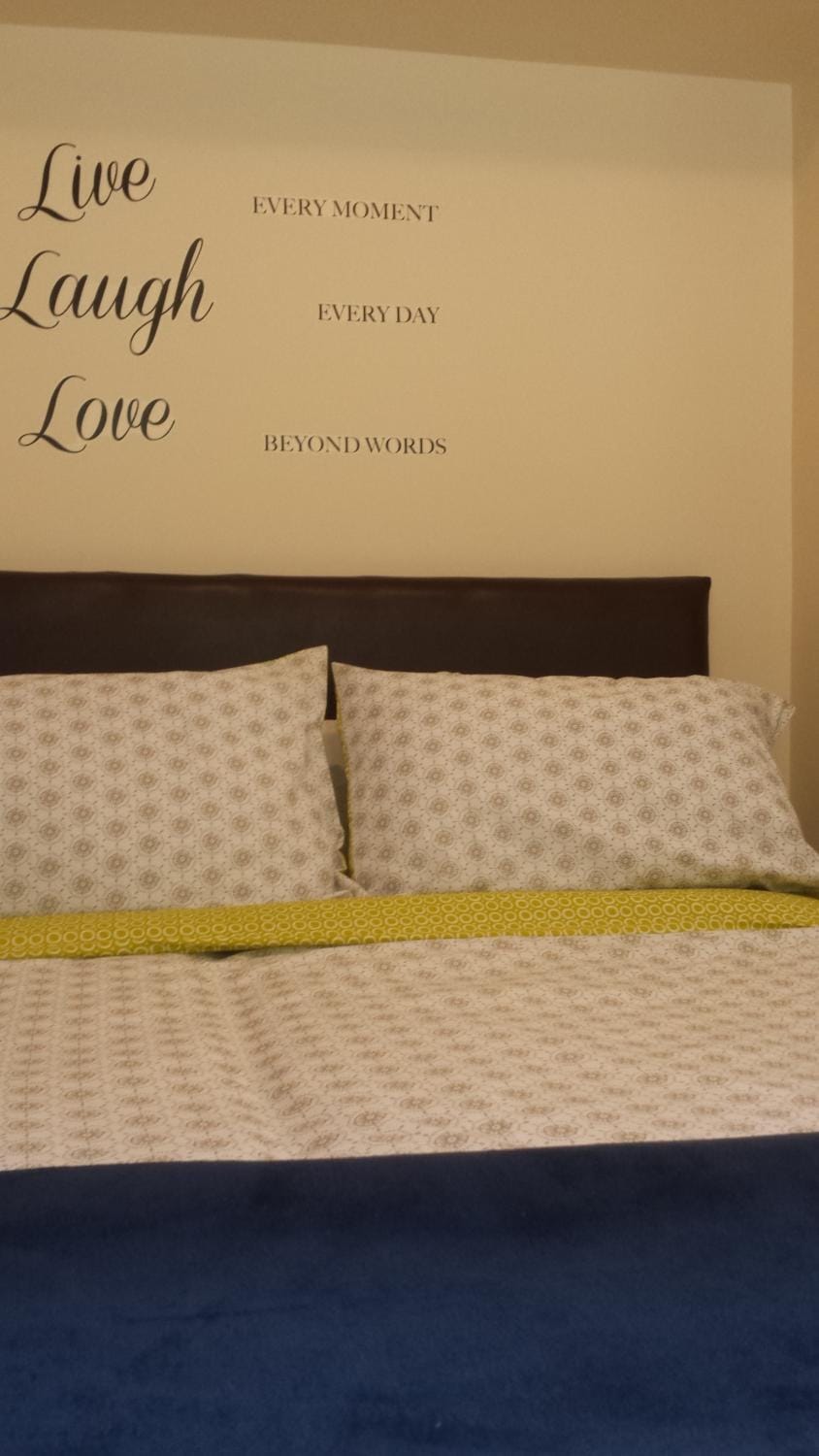 Property building, Bed