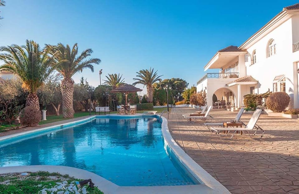 Property building, Swimming pool
