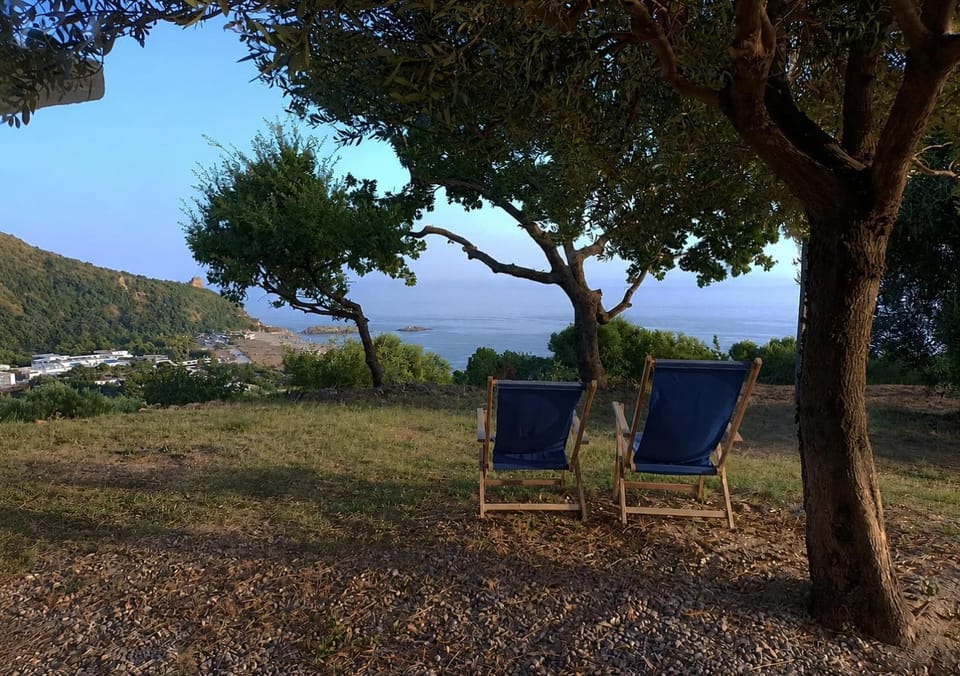 Day, Natural landscape, Garden, Garden view, Sea view