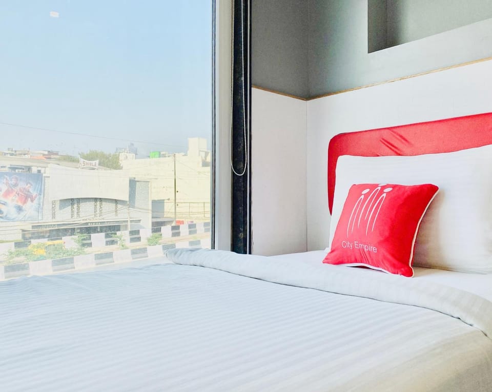 Bed, City view