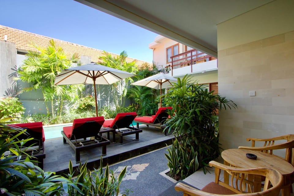 Balcony/Terrace, Swimming pool