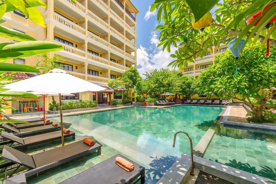 Property building, Swimming pool