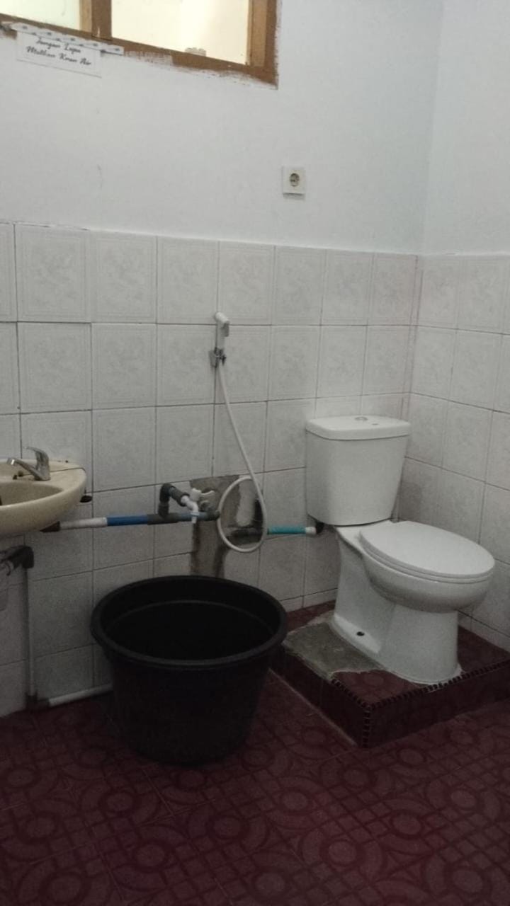 Wisma Batu Mandi and Jungle trekking Hotel in Indonesia