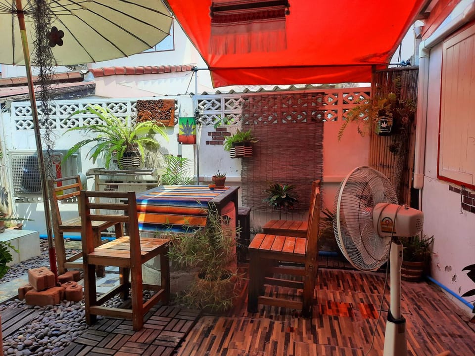 ThaiMex Cafe & Homestay Backpackers- Adults Only Vacation rental in Prachuap Khiri Khan, Thailand