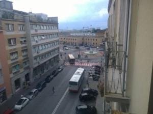 Balcony/Terrace, Street view