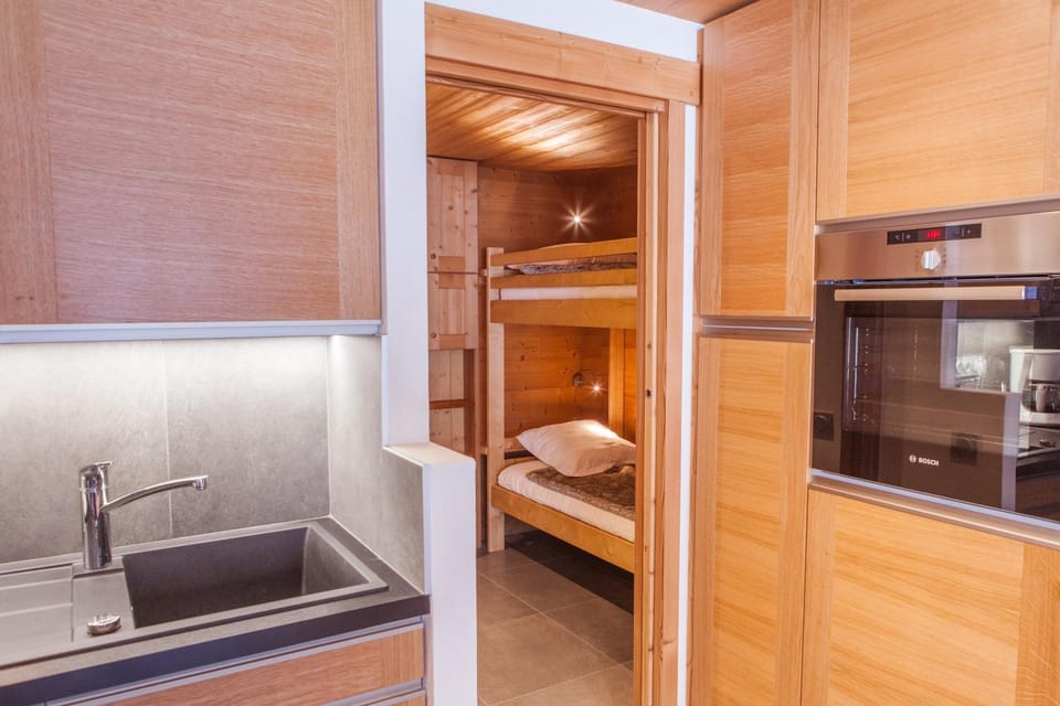 bunk bed