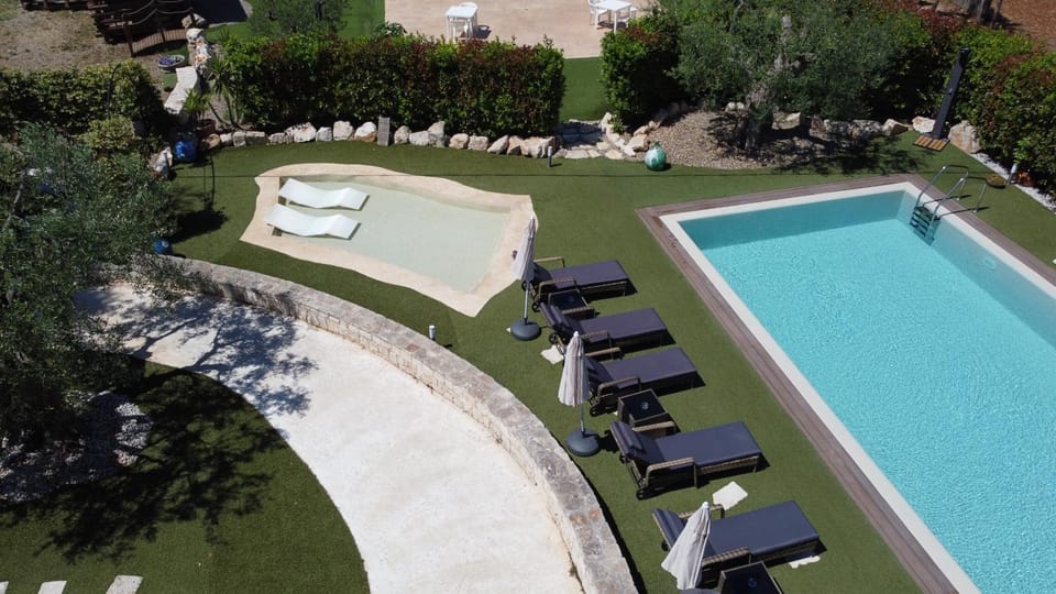 Property building, Swimming pool