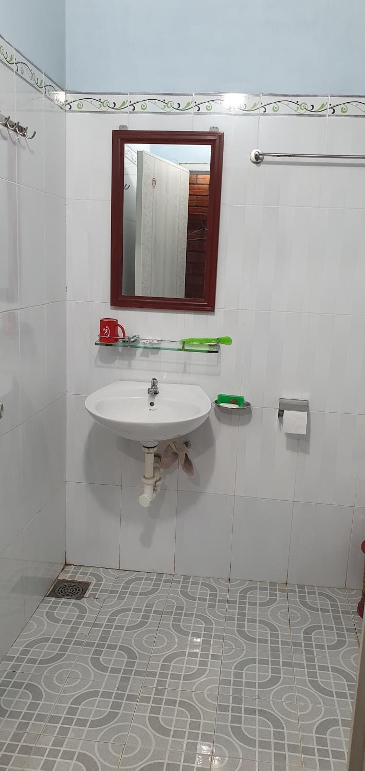 Ba Linh Homestay Bed and Breakfast in Vietnam