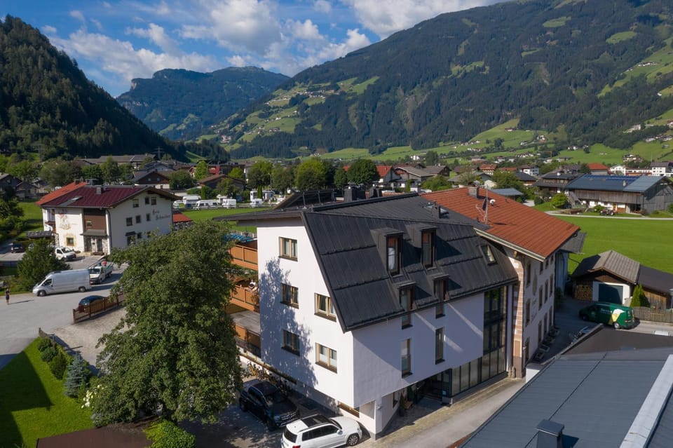 Hotel Garni Elisabeth Hotel in Zell am Ziller