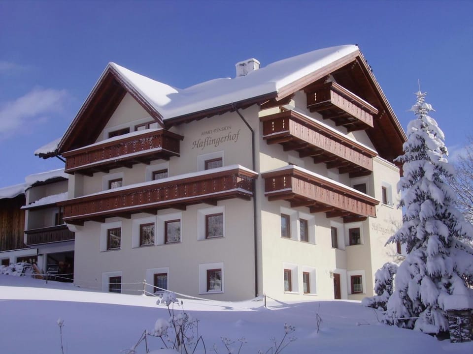 Property building, Winter