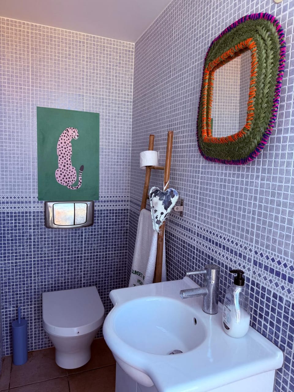 Bathroom, Balcony/Terrace, Decorative detail