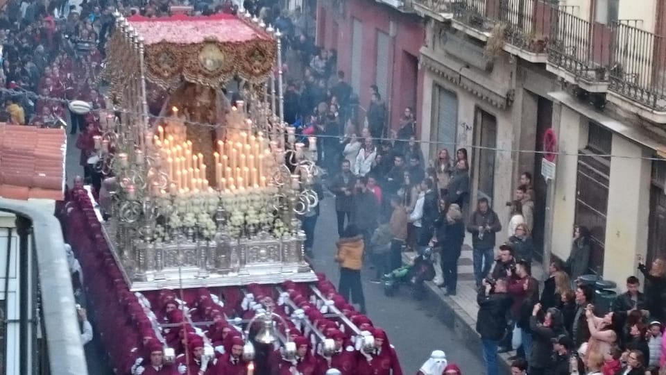 Landmark view, Street view