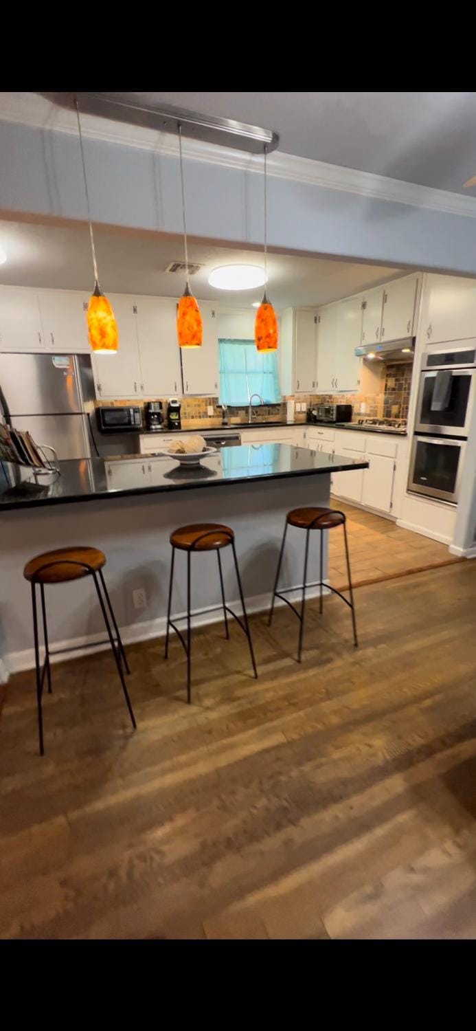 Kitchen or kitchenette, Dining area, minibar, oven, pet friendly, stove, toaster