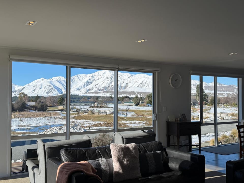 Natural landscape, Living room, Seating area, Mountain view
