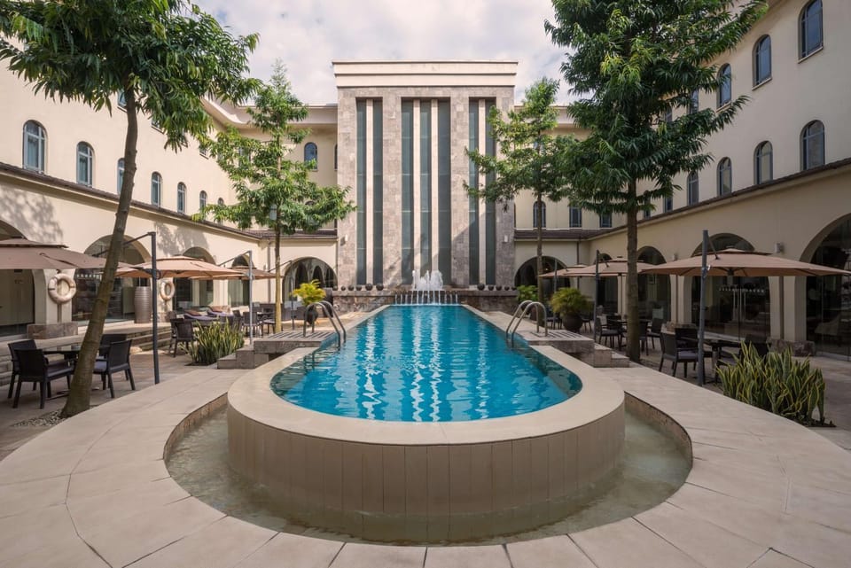 Activities, On site, Pool view, Swimming pool, Swimming pool