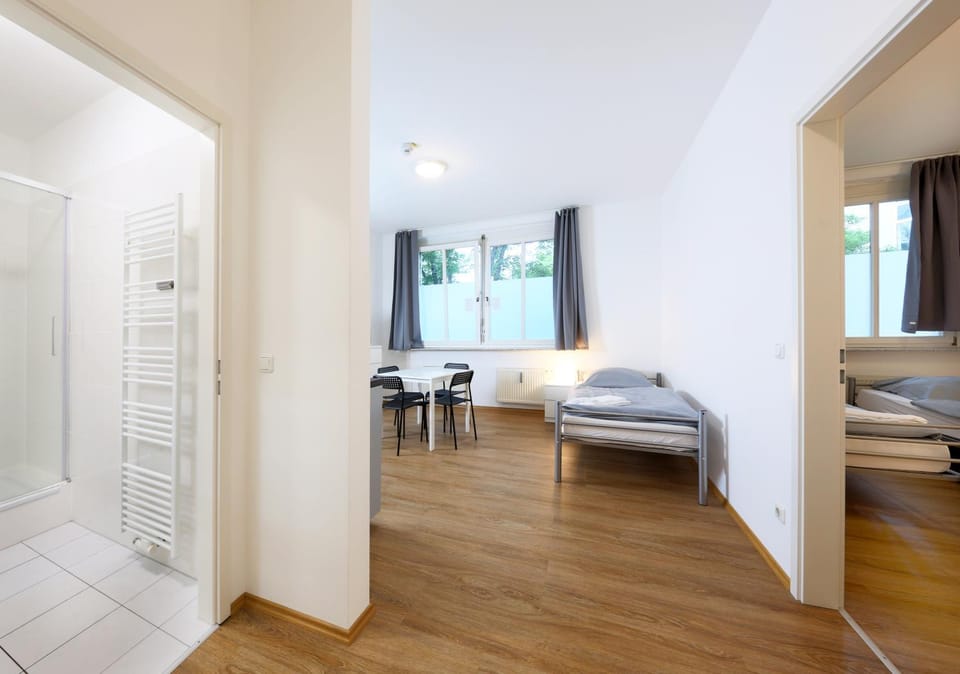 Bathroom, Photo of the whole room, Dining area, Bedroom