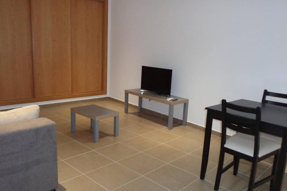 Communal lounge/ TV room, Dining area