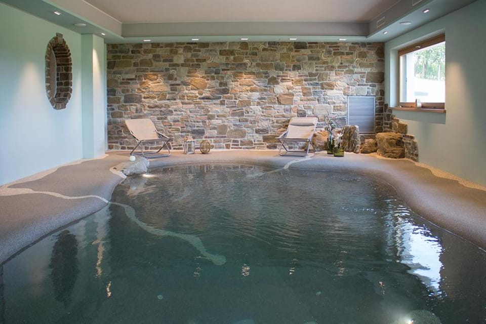Swimming pool, Public Bath
