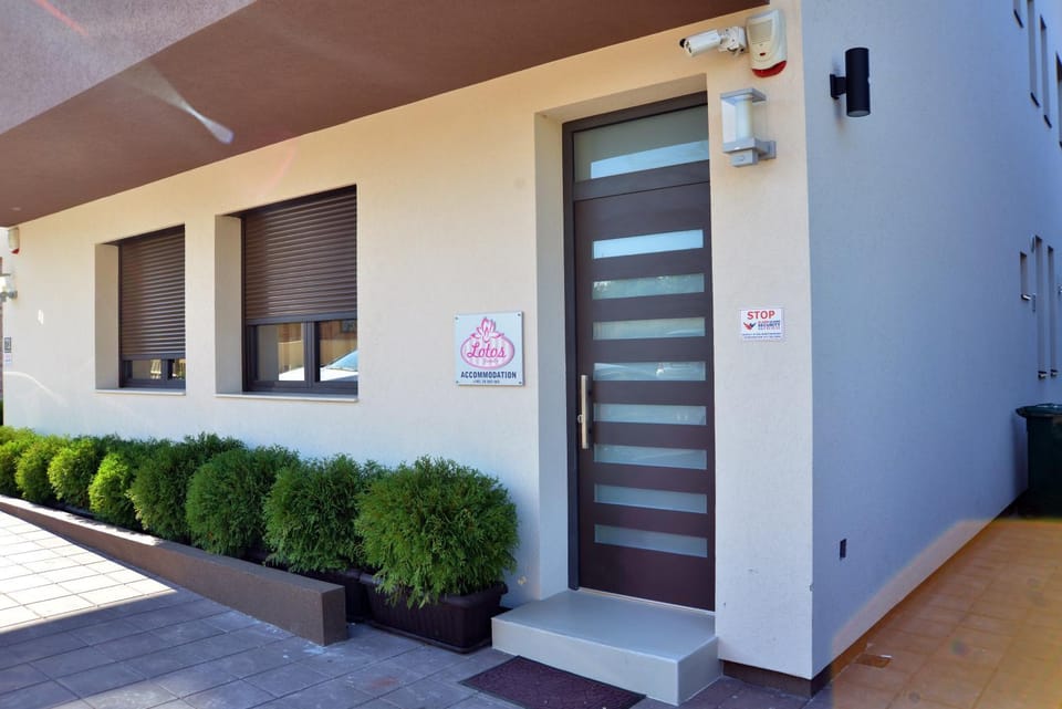 Property logo or sign