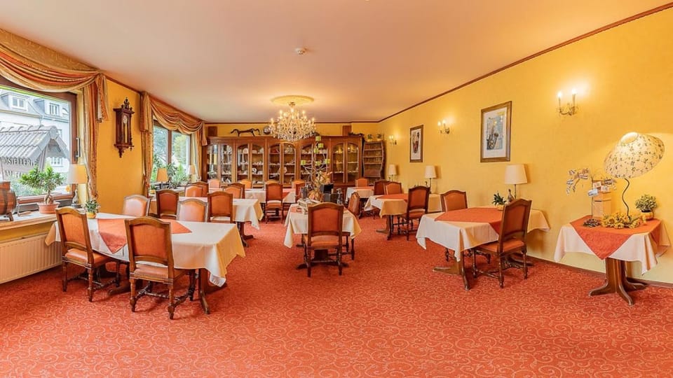 Hostellerie Val Fleuri Hotel in Luxembourg District, Luxembourg