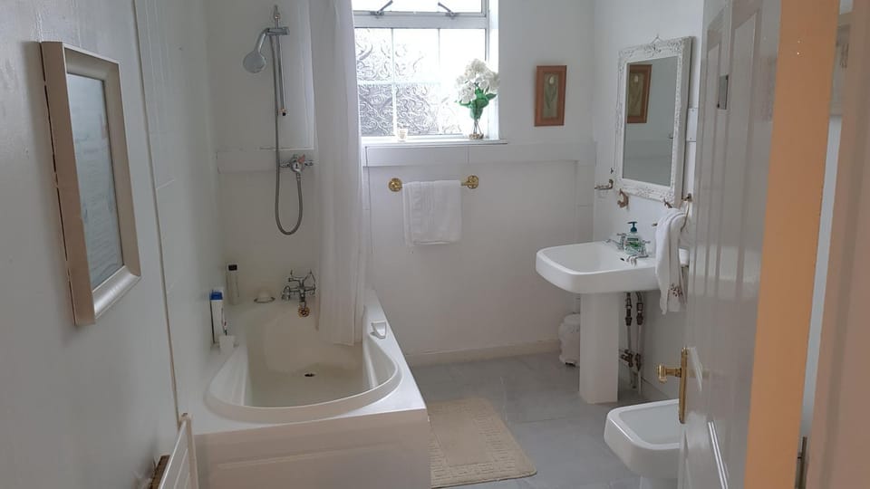 Innisfree Guest House Bed and Breakfast in Sligo