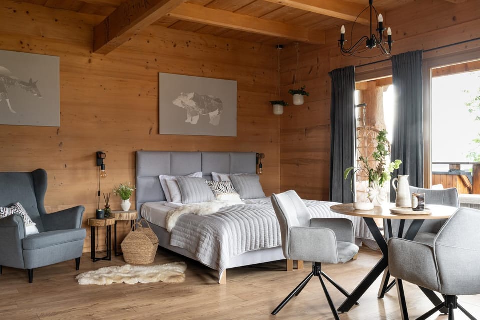Bed, Balcony/Terrace, Bedroom
