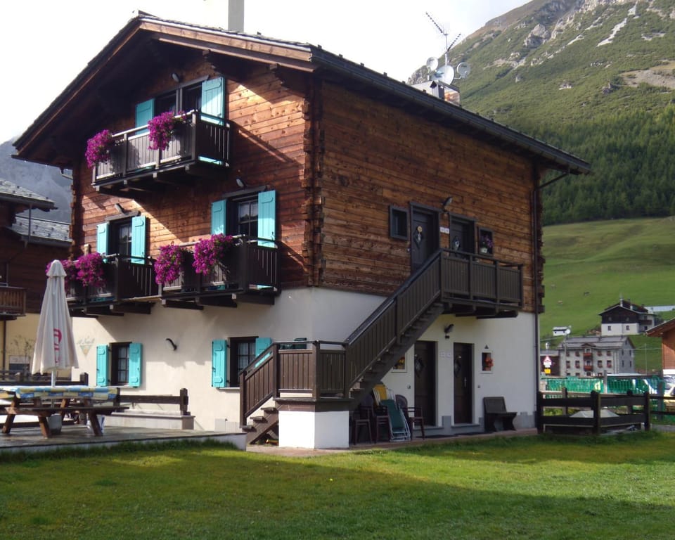 Art Apartments Kandinsky Apartment in Canton of Grisons