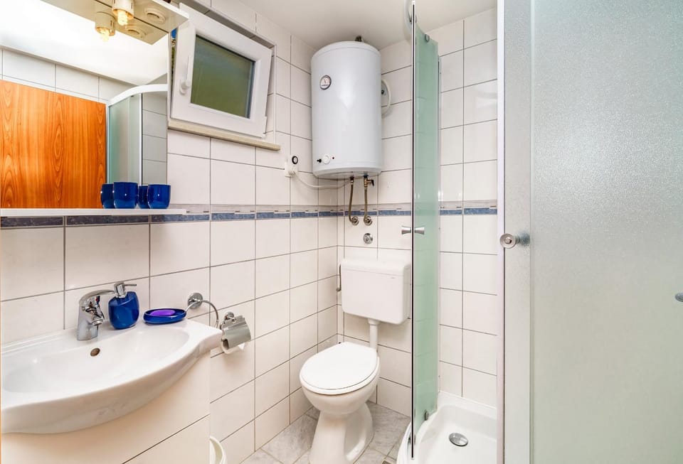 Apartmani Amila-Pisak Apartment in Split-Dalmatia County