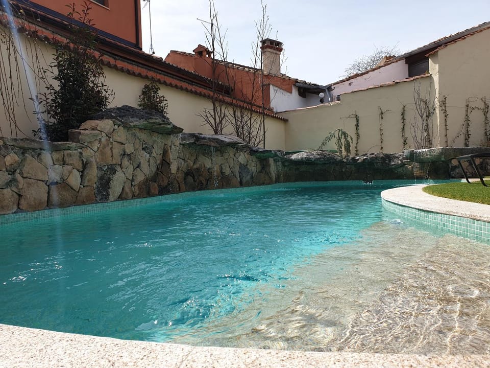 Pool view, Swimming pool